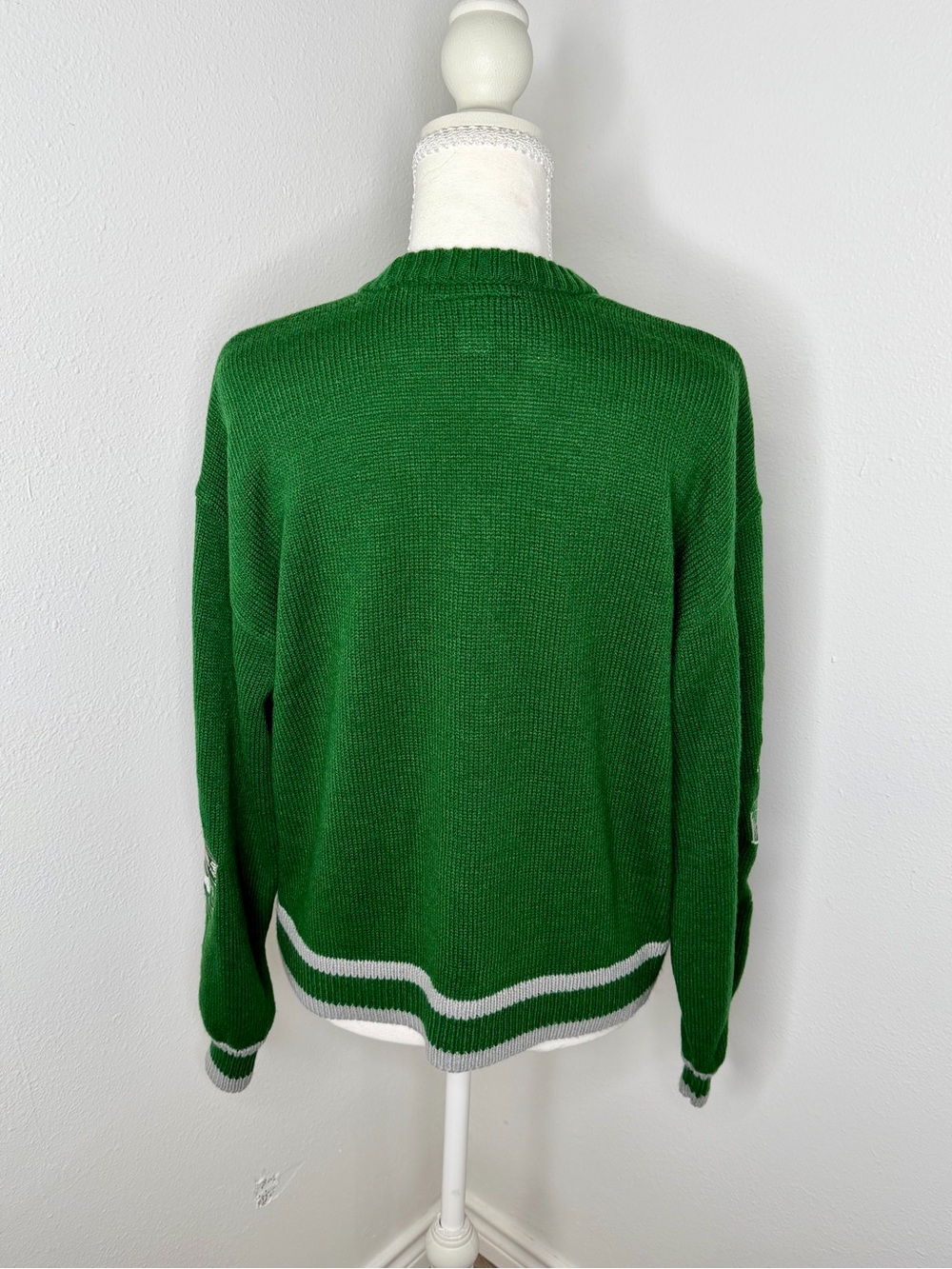 Harry Potter Green Slytherin V-Neck Button Cardigan Sweater Size Small - Picture 2 of 16